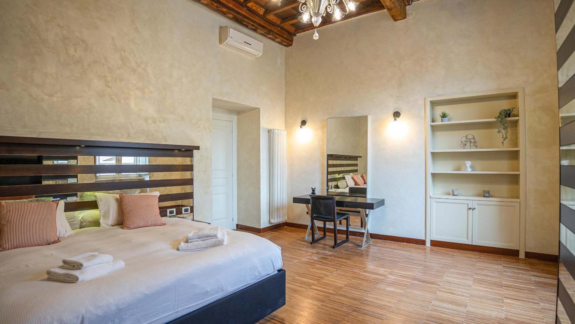 Piazza Venezia Charming Apartments With View 罗马 外观 照片